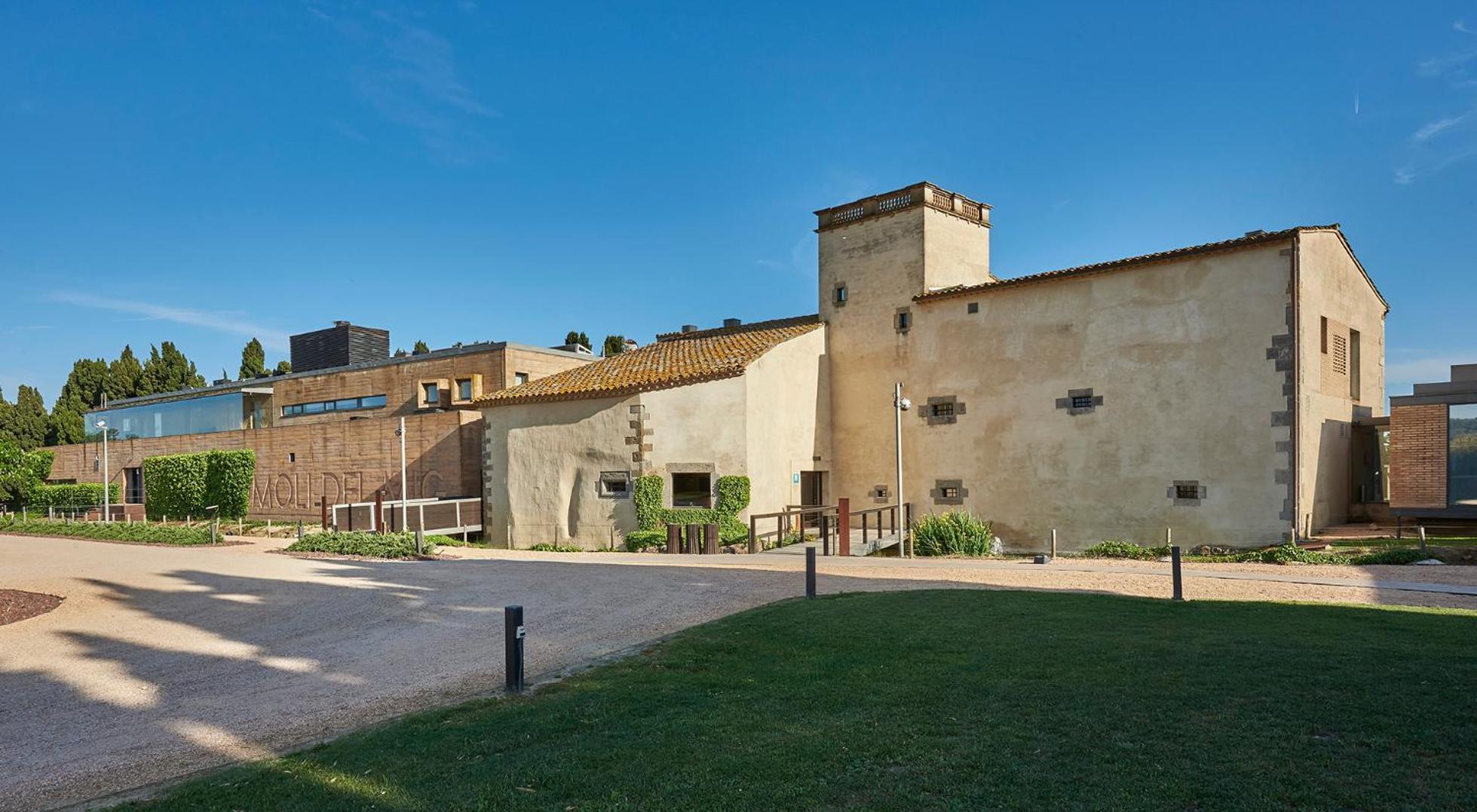 Urh - Hotel Moli Del Mig Torroella De Montgri Luaran gambar
