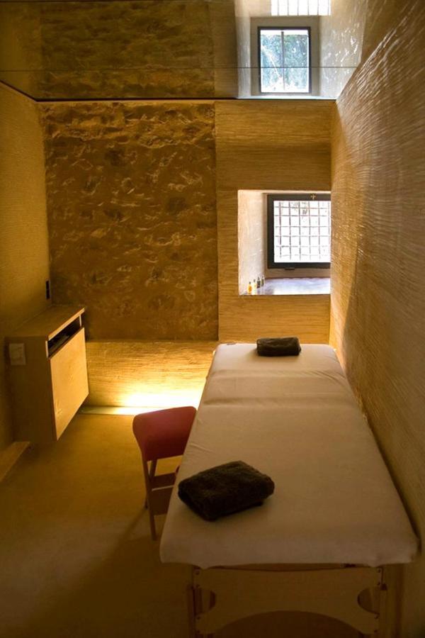 Urh - Hotel Moli Del Mig Torroella De Montgri Luaran gambar